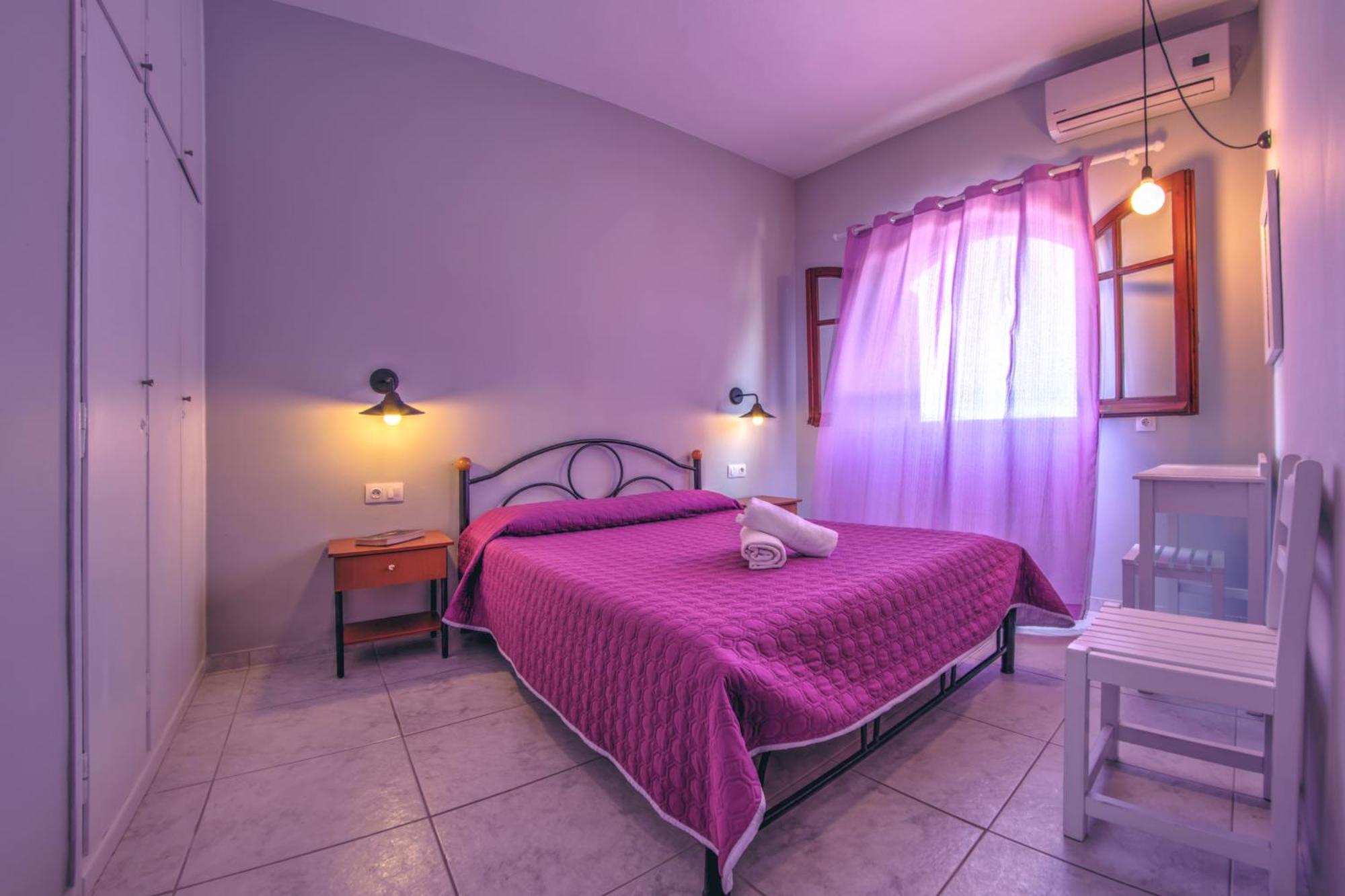 The Palm Garden - Idyllic Pool Apartments In A Green Oasis Ermones Room photo